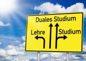 Wegweiser zum Dualen Studium